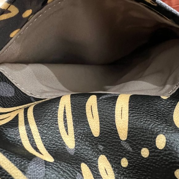 RARE Vivienne Westwood Abstract Floral Print Slim Foldable Leather Messenger Bag - Picture 9 of 12